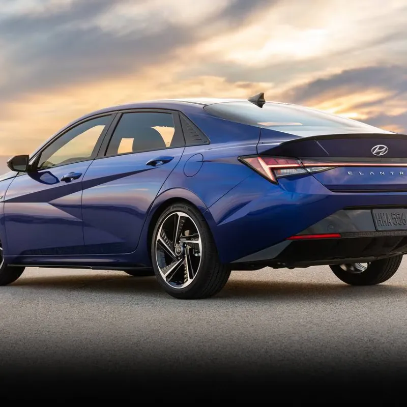 Hyundai Elantra 2021