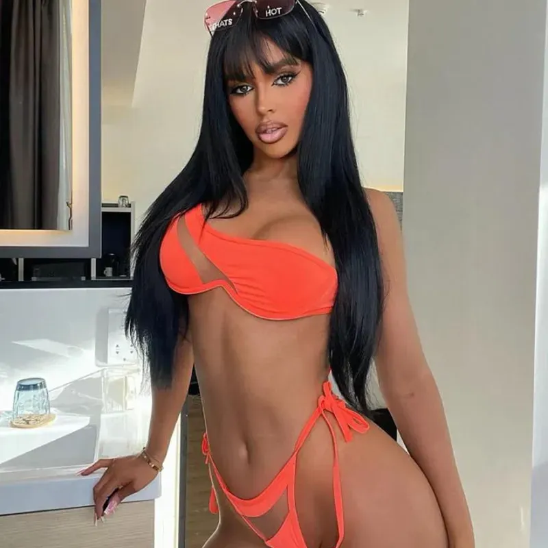 Bikini color naranja