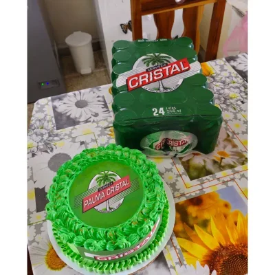 Cake + Cerveza Cristal