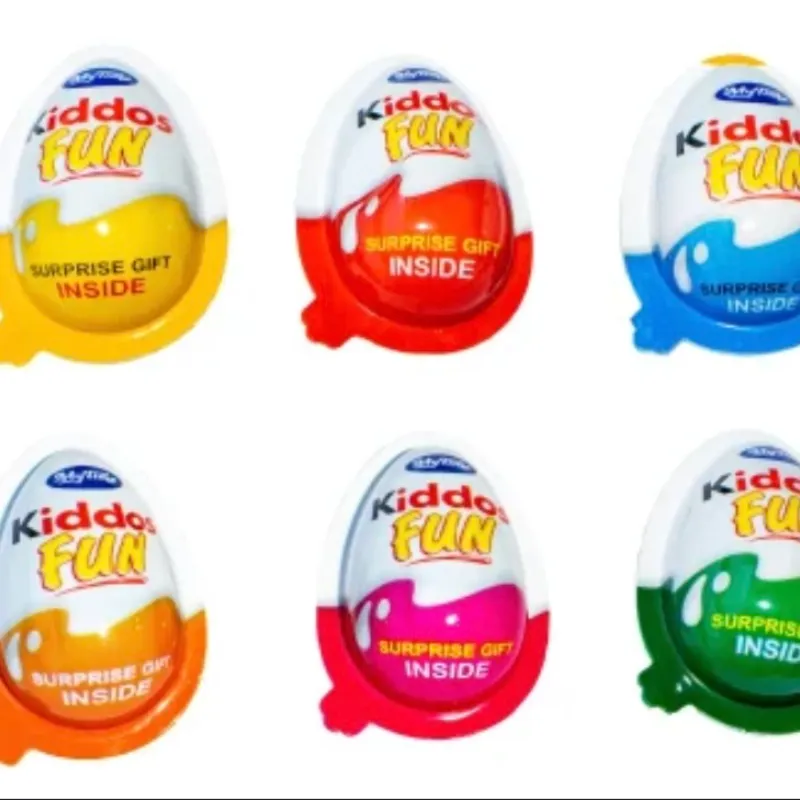 Huevo de chocolate con juguete sorpres