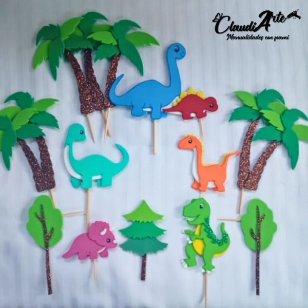 Cake topper