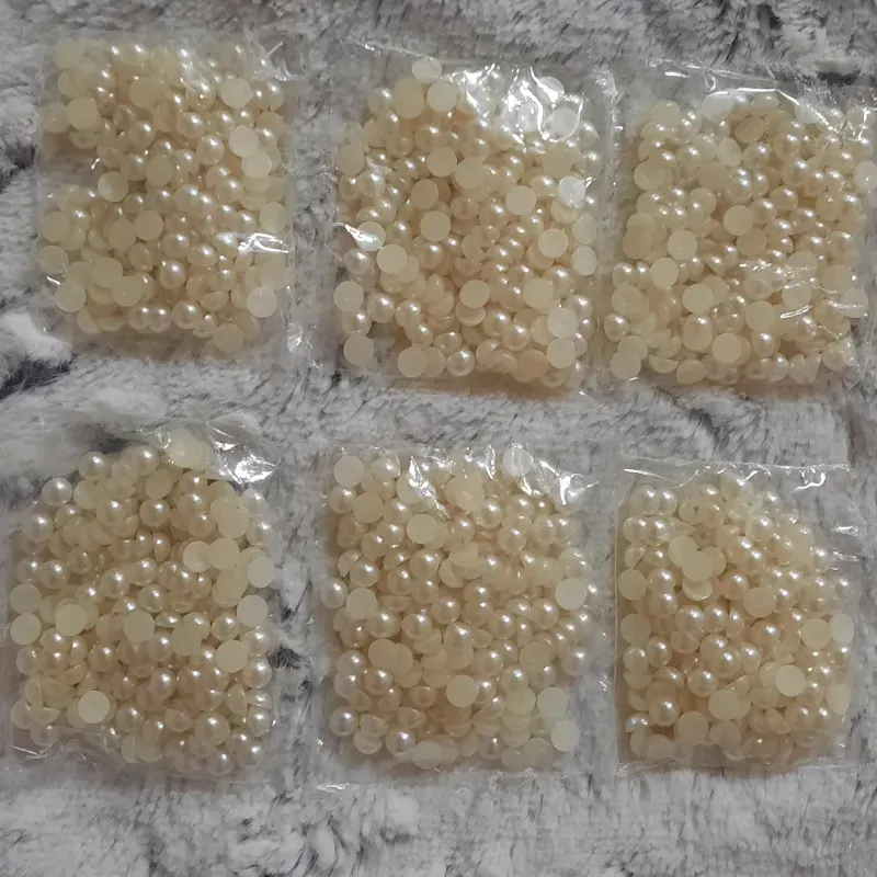 Medias perlas de 6mm