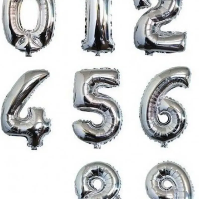 GLOBOS DE # PLATEADOS Y DORADOS