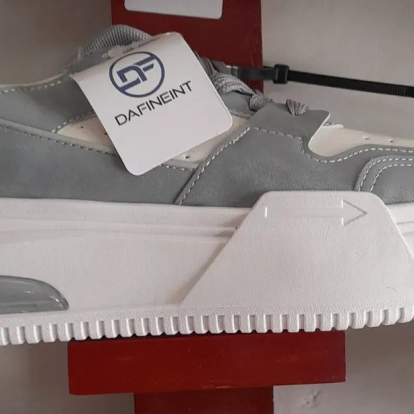Tenis de mujer