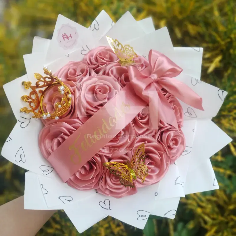 Ramos de 15 rosas eternas