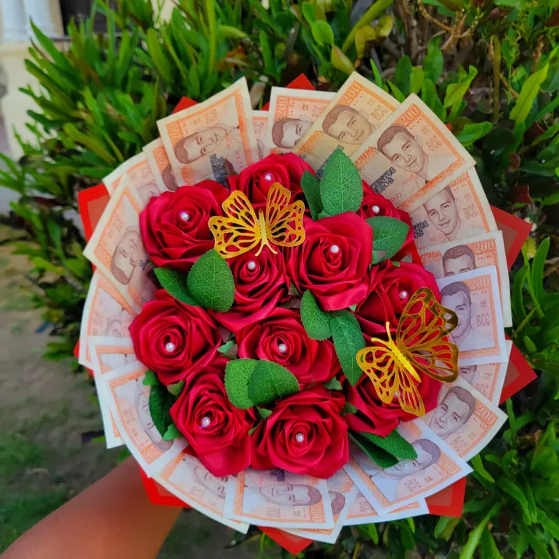 Ramo de flores con dinero 