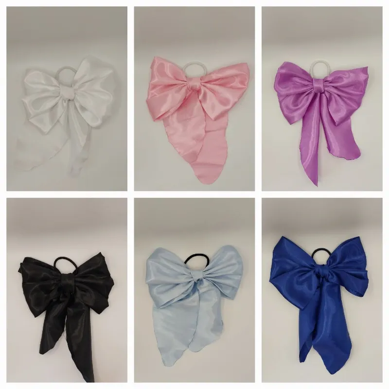 Lazos de satin cortos