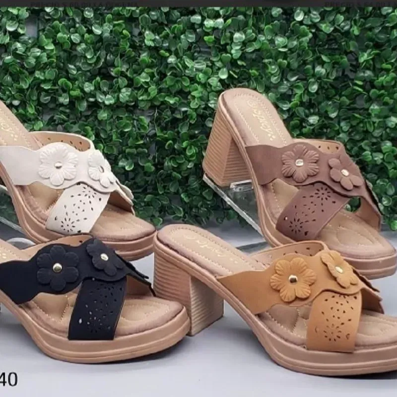 Sandalias tacon cuadrado