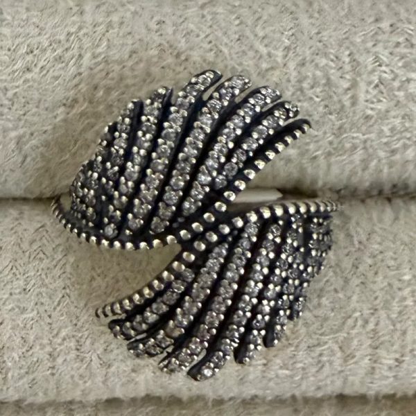 Anillo alas grandes