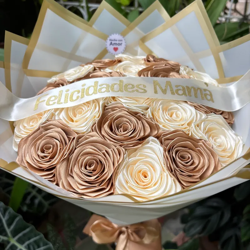 Ramo de rosas eternas