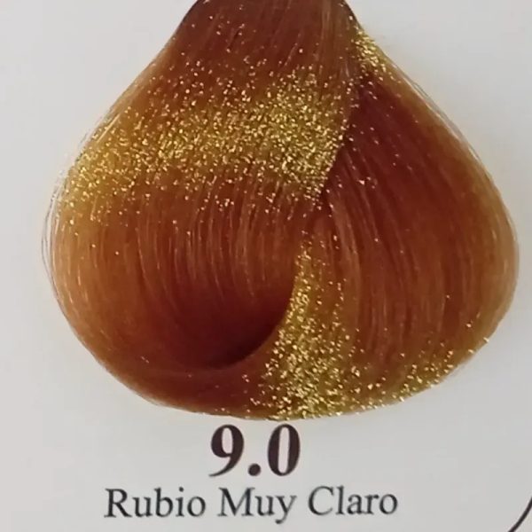 9.0 Rubio muy claro
