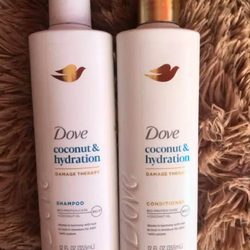 Juego de shampoo y acondicionador Dove de coco