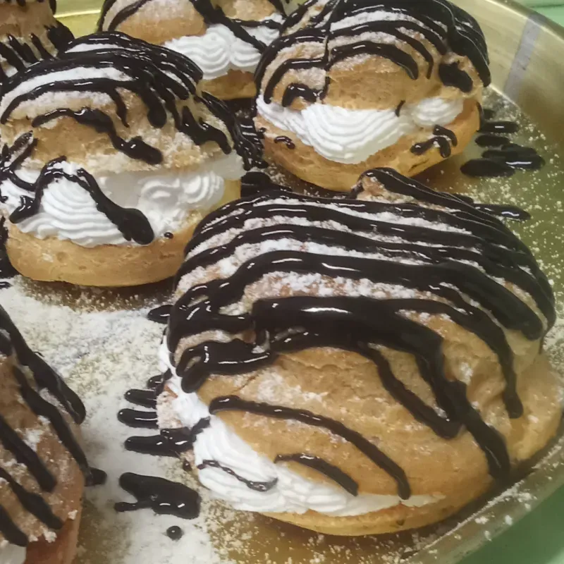 Profiteroles rellenos