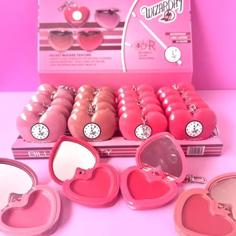 Rubor en crema con espejo y llavero