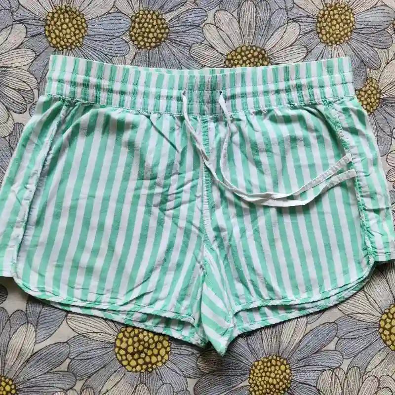 Short talla M