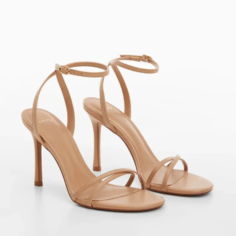 Sandalia tiras tacon