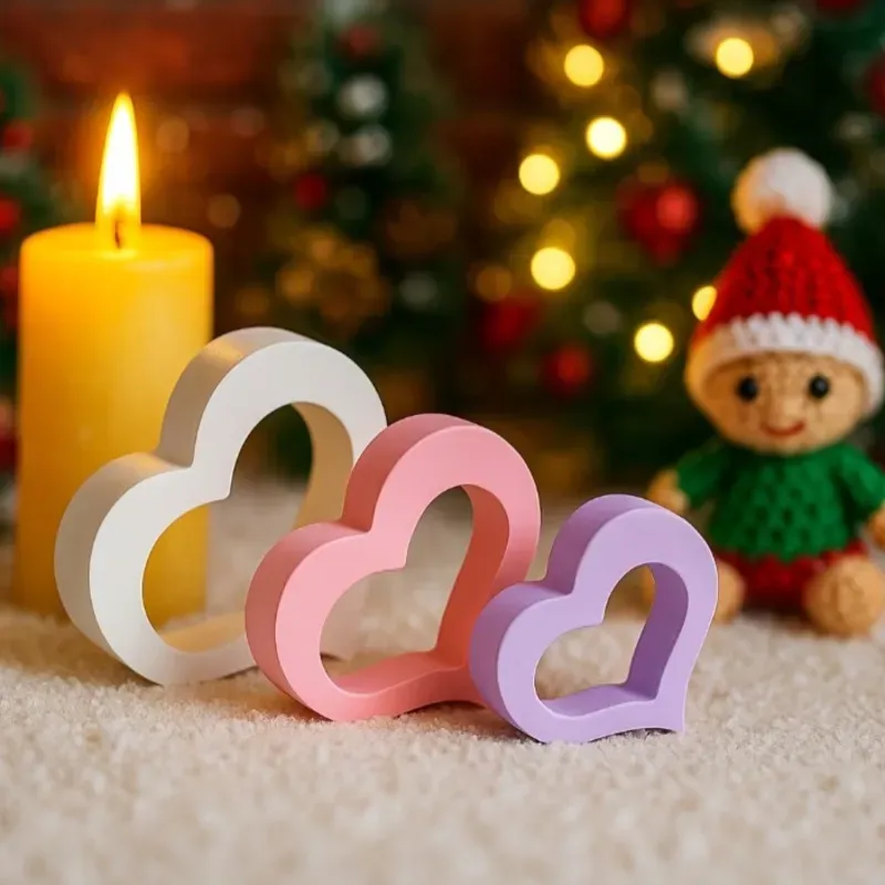 Corazones decorativos, de yeso
