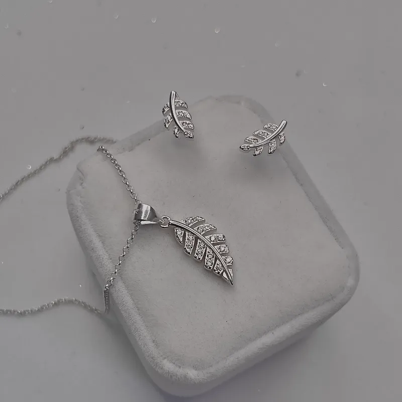 Conjunto de plata hoja