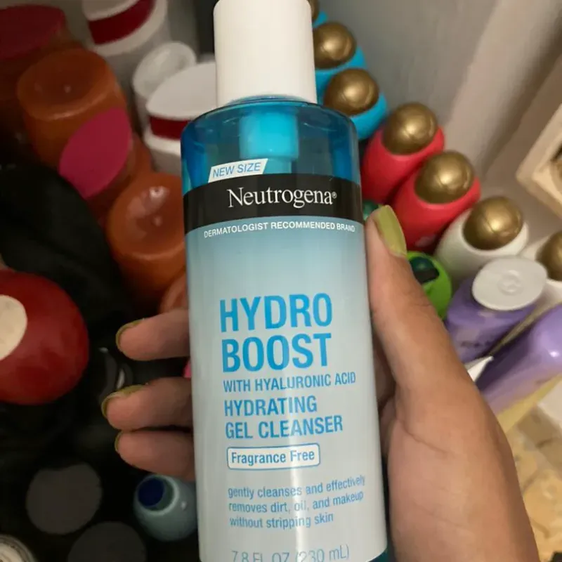✨ Limpiador facial HidroBoost Neutrogena