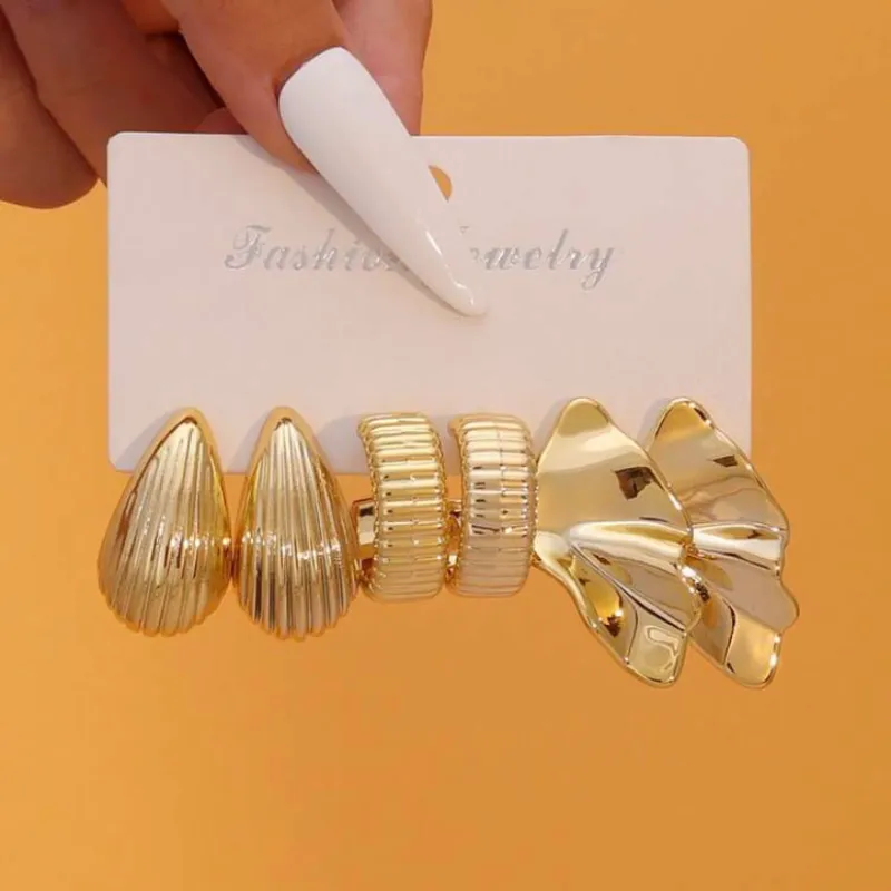 Aretes dorados No. 3