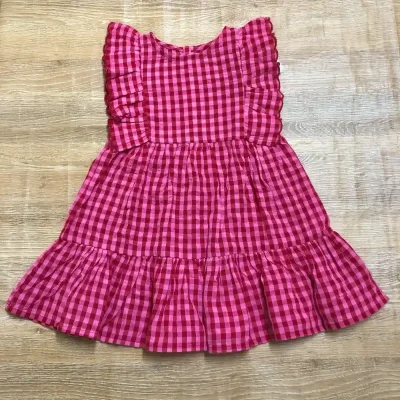 Vestido de cuadros color rojo y rosado