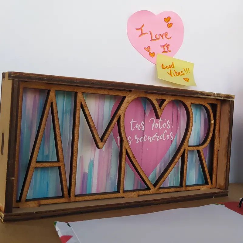 Portarretratos de superficie AMOR