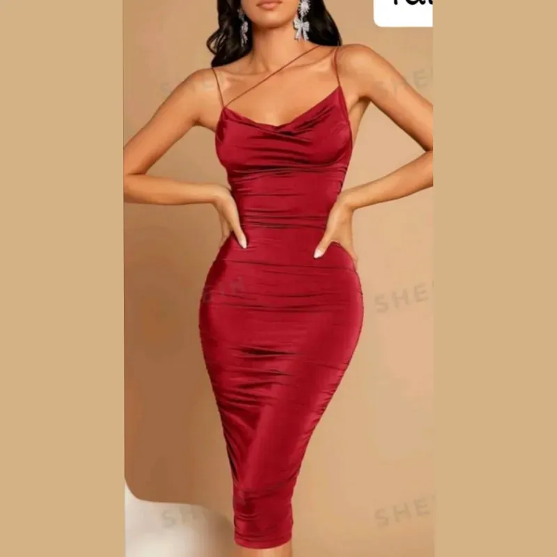 Vestido con 3 tirantes finos