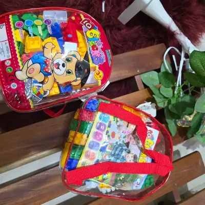 Mochilitas con legos