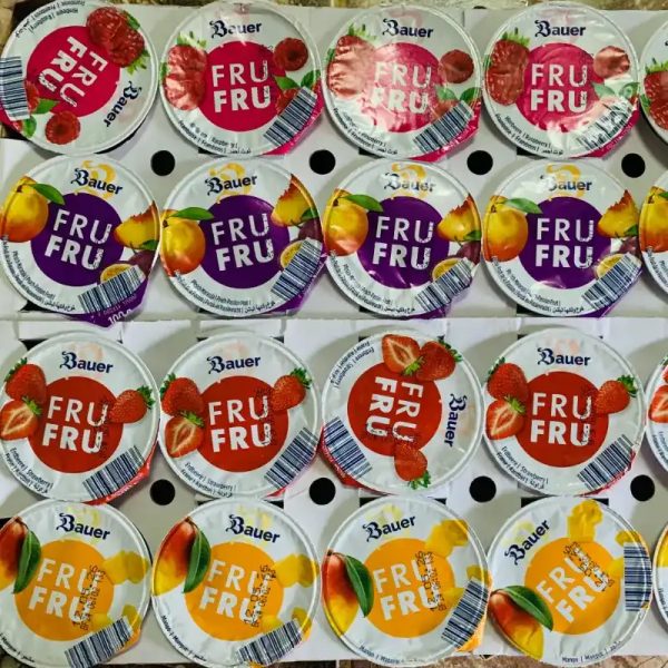 Yogur con trocitos de frutas dentro !