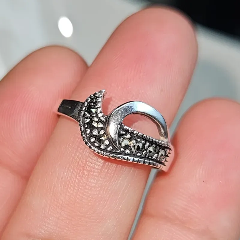 Anillo de plata 925 y Marquesitas