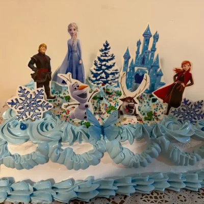 Cake capuchino Con la temática de Frozen