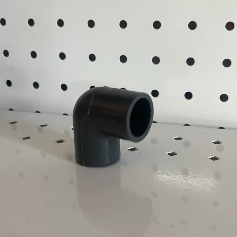 Codo Hidraulico PVC Pegable 1/2