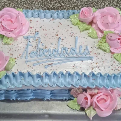 Rectangulares decorados con merengue