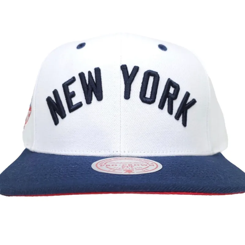Mitchell & Ness Men's White New York Yankees Cooperstown Collection Pro Crown Snapback Hat