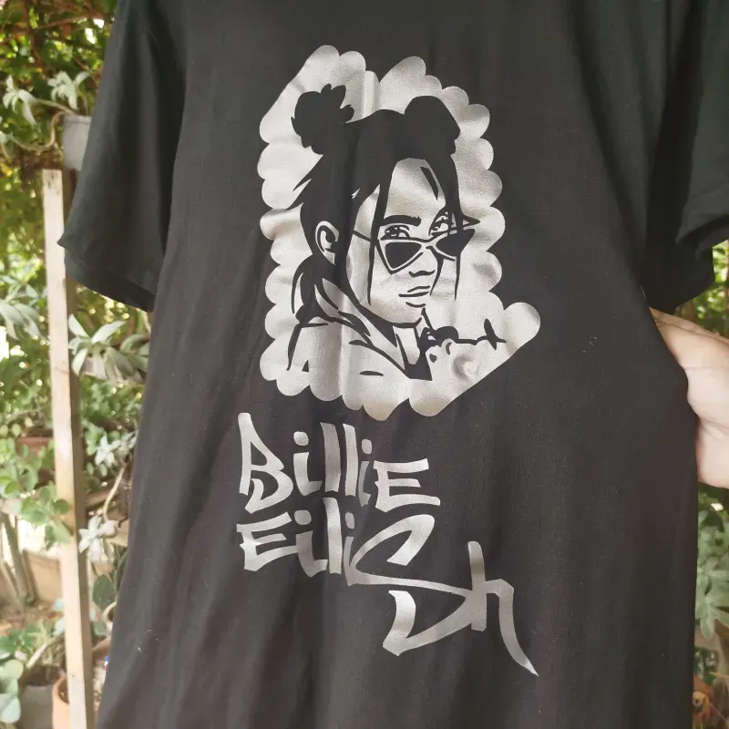 Pullover Billie Eilish