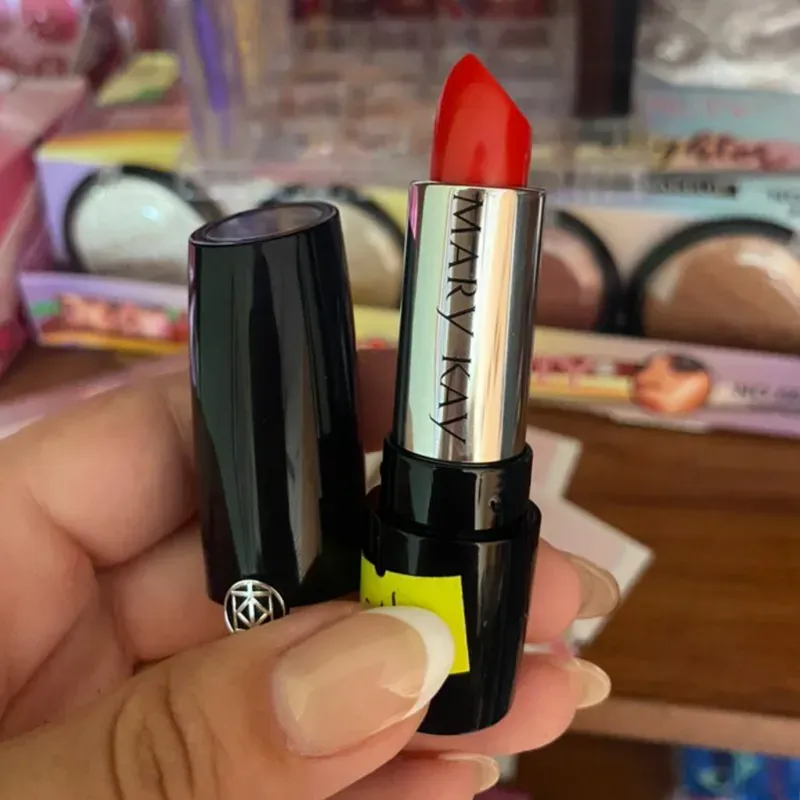 Labial mate rojo