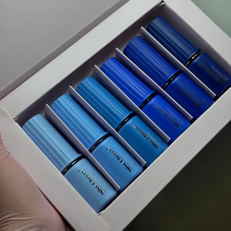 Esmaltes semipermanentes Miss Cherry 18 ml