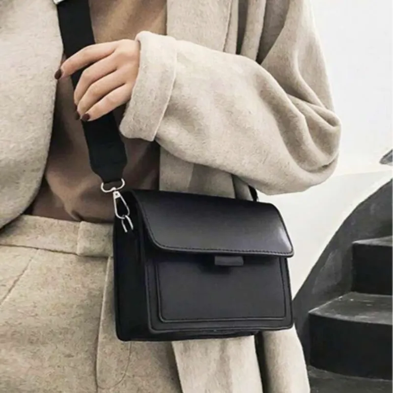 Bolso elegante cuadrado de hombro