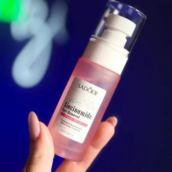 Suero con niacinamida al 10%, arbutina y ácido tranexámico