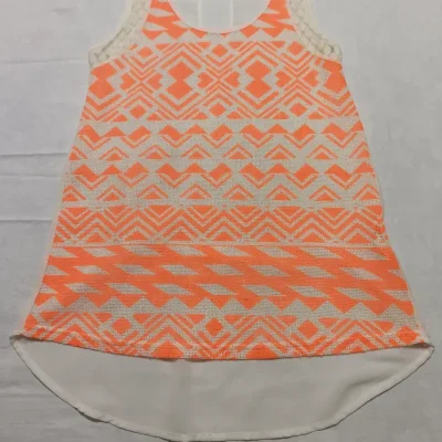 Blusa de estampado naranja y blanco