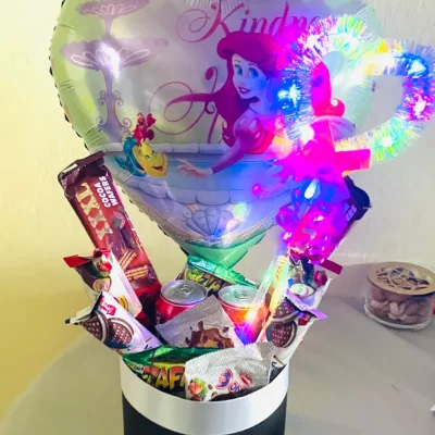 Arreglo especial con temáticas para niños 