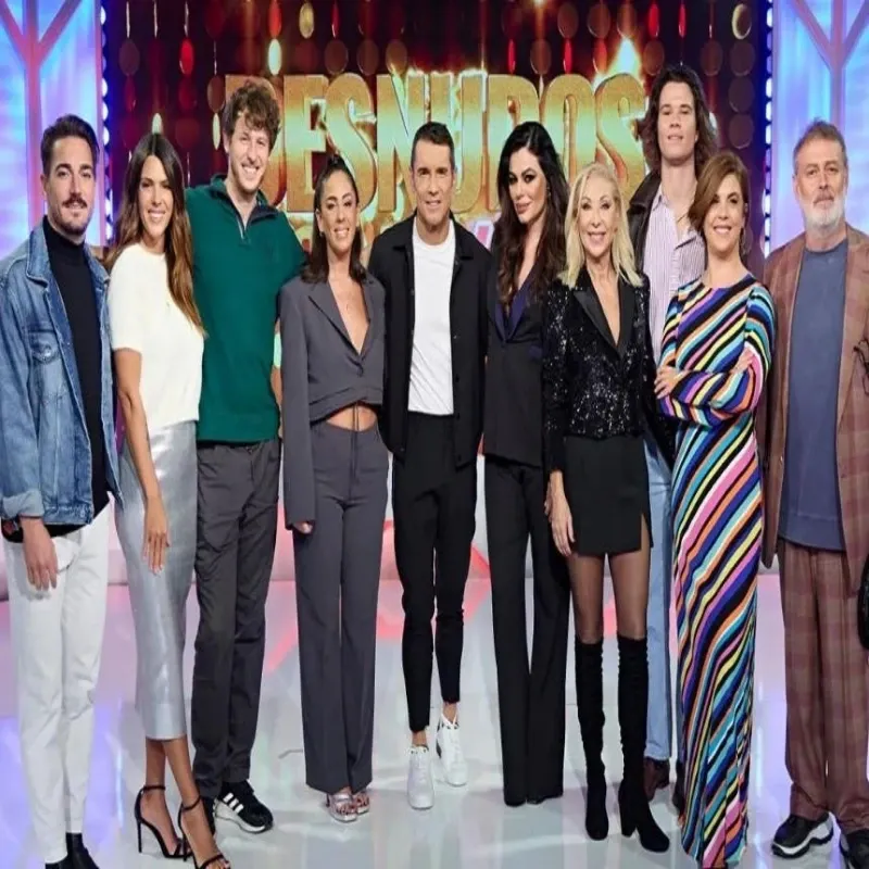 Desnudos por la vida