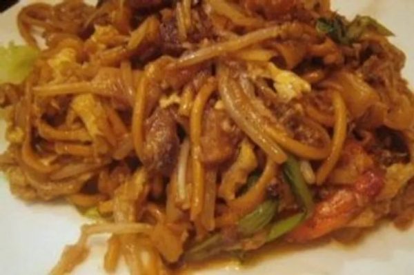 (QG) Espaguetis con Cerdo Asado