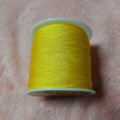 Hilo chino amarillo claro 0.8 mm