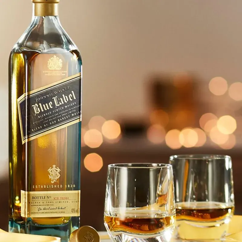 Jhonnie Walker Azul (P)