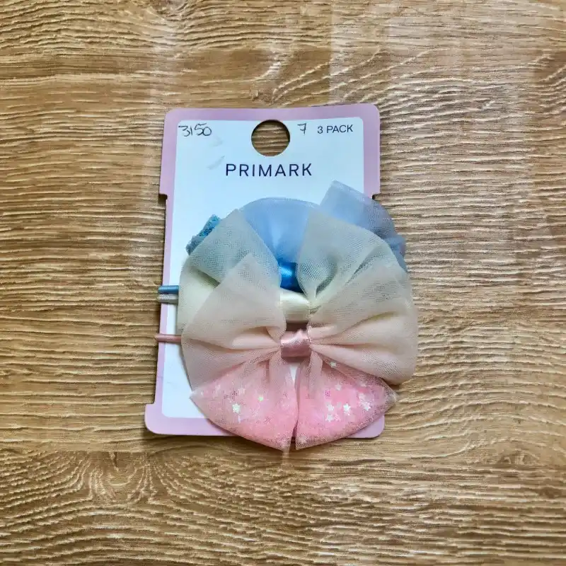 Set de 3 felpas con lazos