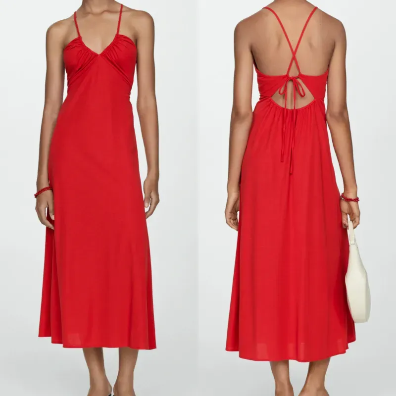 Vestido midi fruncido