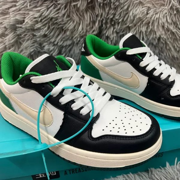 Tenis Nike