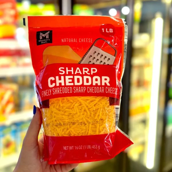 Queso cheddar rallado