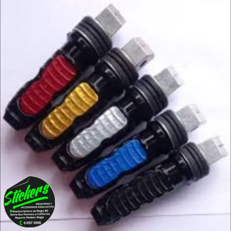 Estribos universales para moto